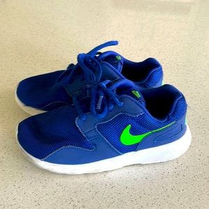 Nearly new little boy sneakers